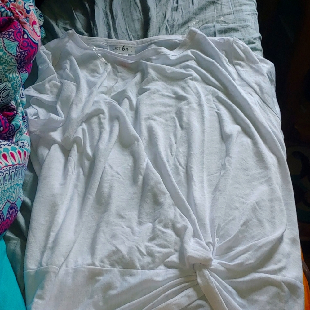 A white cute shirt